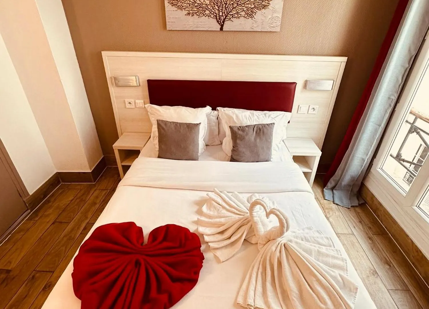 Hotel Pavillon Opera Lafayette Paris 3*,