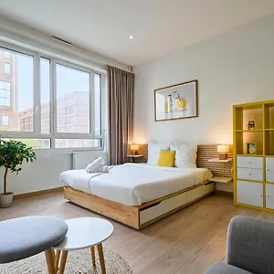 Apartment Gares Avec Parking Securise 